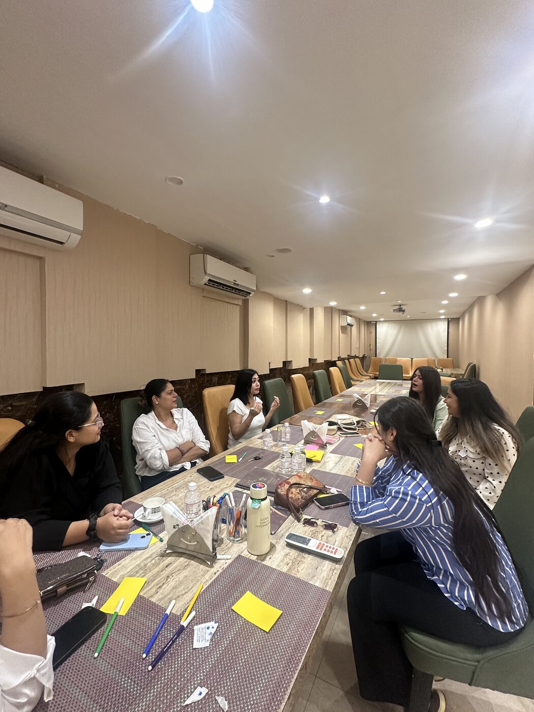 Baatcheet Jabalpur — women in honest conversation around the table